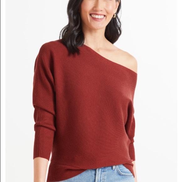 Evereve Rust Off-the-Shoulder Sweater - Picture 2 of 4